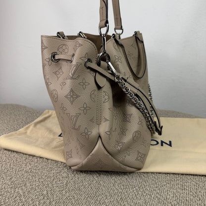 Louis Vuitton Bella Tote – Mahina Leder Galet