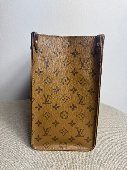Louis Vuitton OnTheGo MM – Monogram Reverse