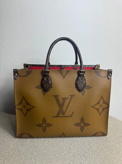 Louis Vuitton OnTheGo MM – Monogram Reverse