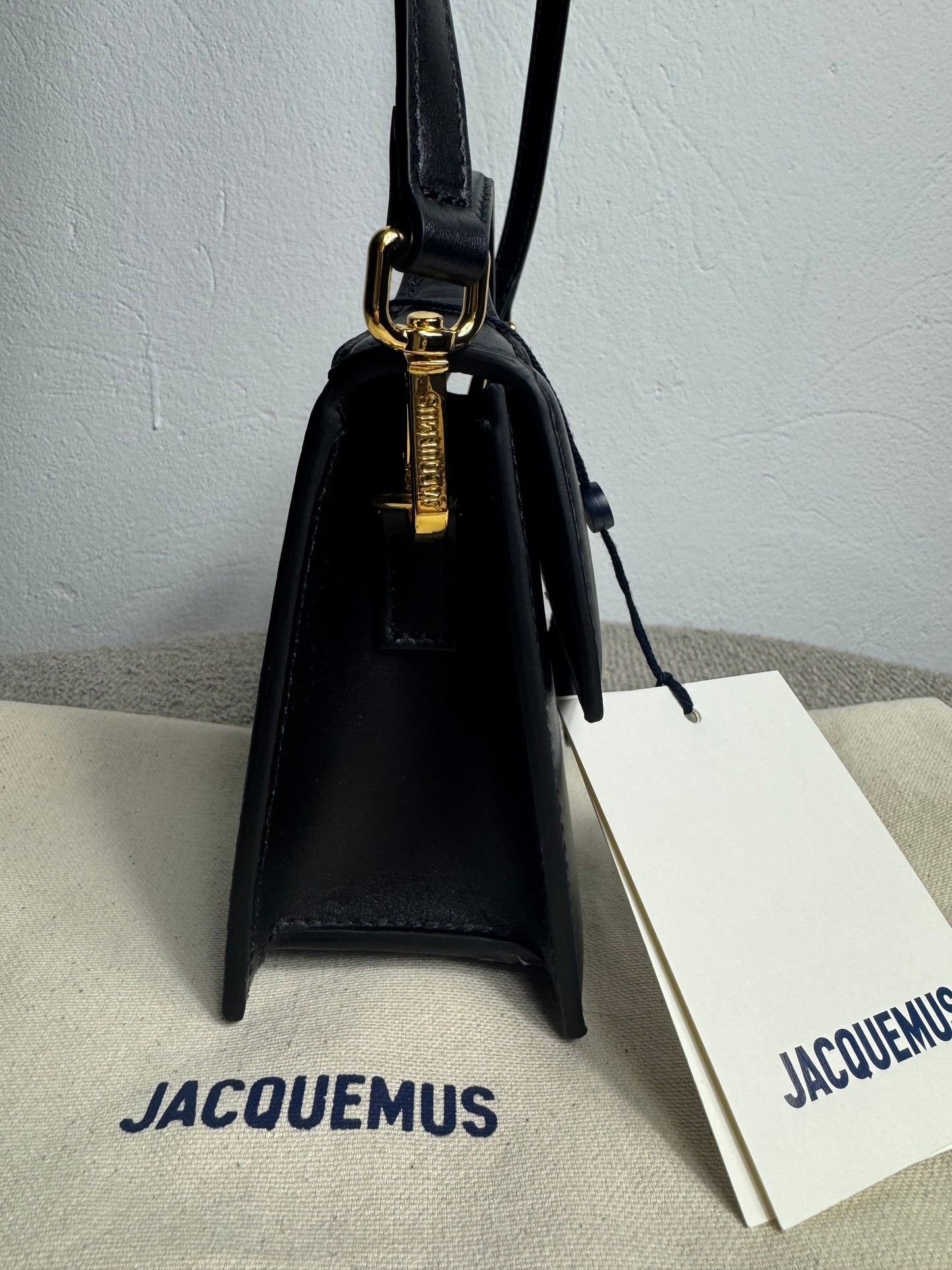 Jacquemus Le Grand Bambino – Schwarz