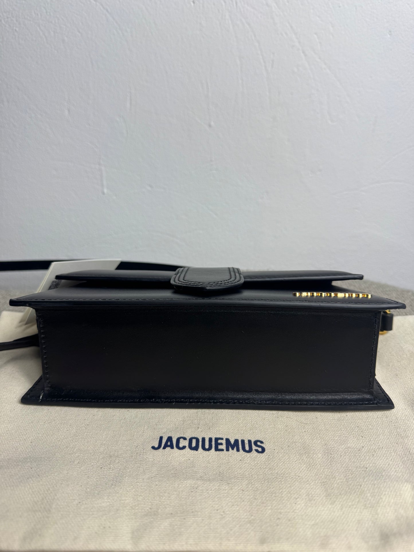 Jacquemus Le Grand Bambino – Schwarz
