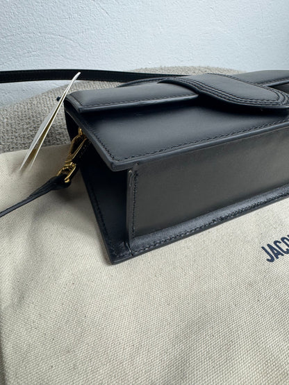 Jacquemus Le Grand Bambino – Schwarz