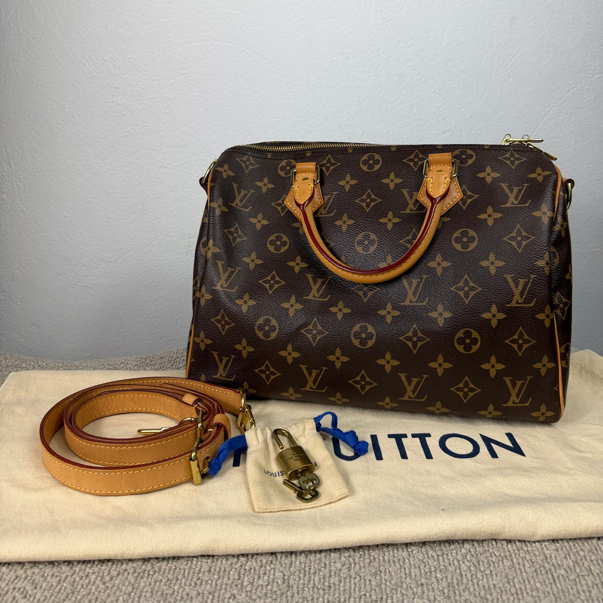 Louis Vuitton Speedy Bandoulière 30 – Monogram Canvas