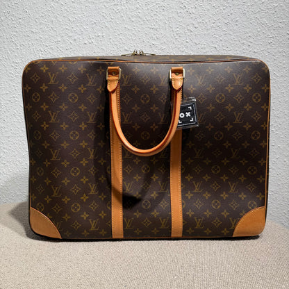 Louis Vuitton Sirius 55 – Monogram Canvas mit originalem Kleidersack