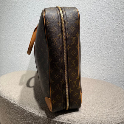 Louis Vuitton Sirius 55 – Monogram Canvas mit originalem Kleidersack