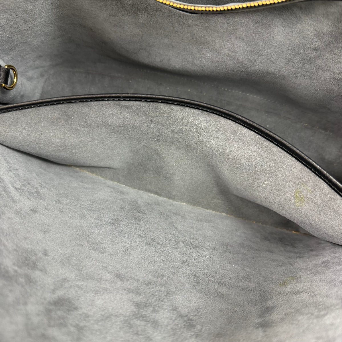 Louis Vuitton Lussac – Epi Leder Schwarz