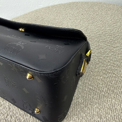 MCM Vintage Star Collection Schultertasche – Visetos Schwarz