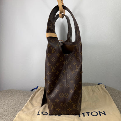 Louis Vuitton Atlantis GM – Monogram Canvas