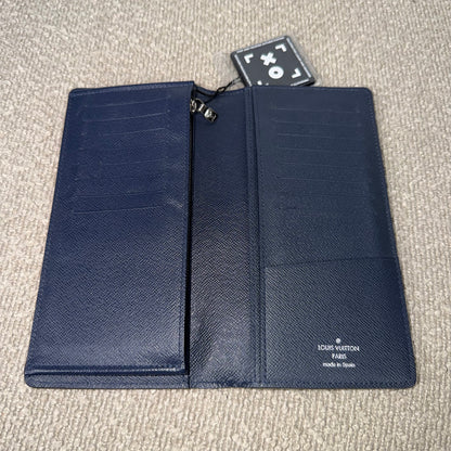 Louis Vuitton Brazza Geldbörse – Epi Leder Dunkelblau