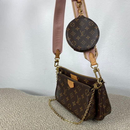 Louis Vuitton Multi Pochette Accessoires – Monogram