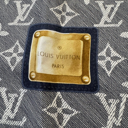 Louis Vuitton Carré 90 Monogram Seidentuch