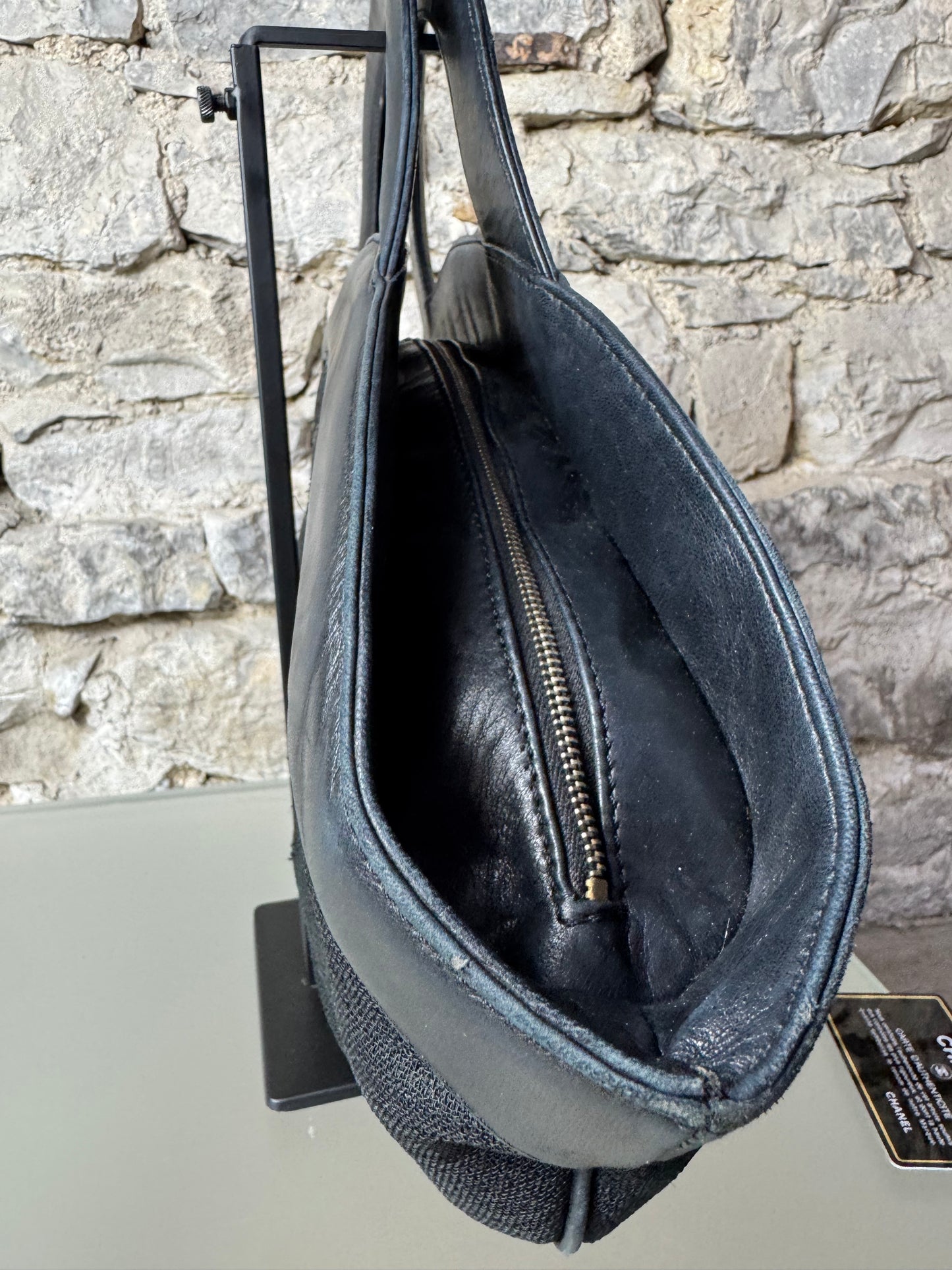 Chanel Tragetasche aus Leinen und Leder – Schwarz