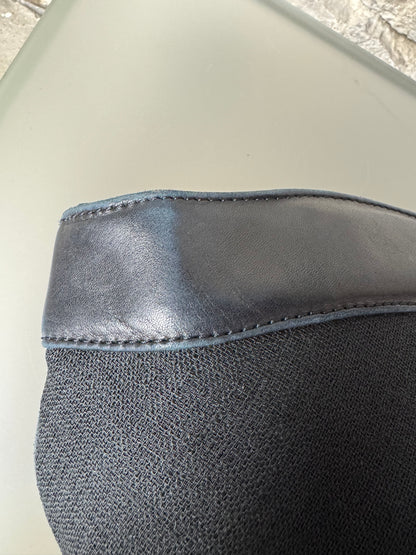 Chanel Tragetasche aus Leinen und Leder – Schwarz