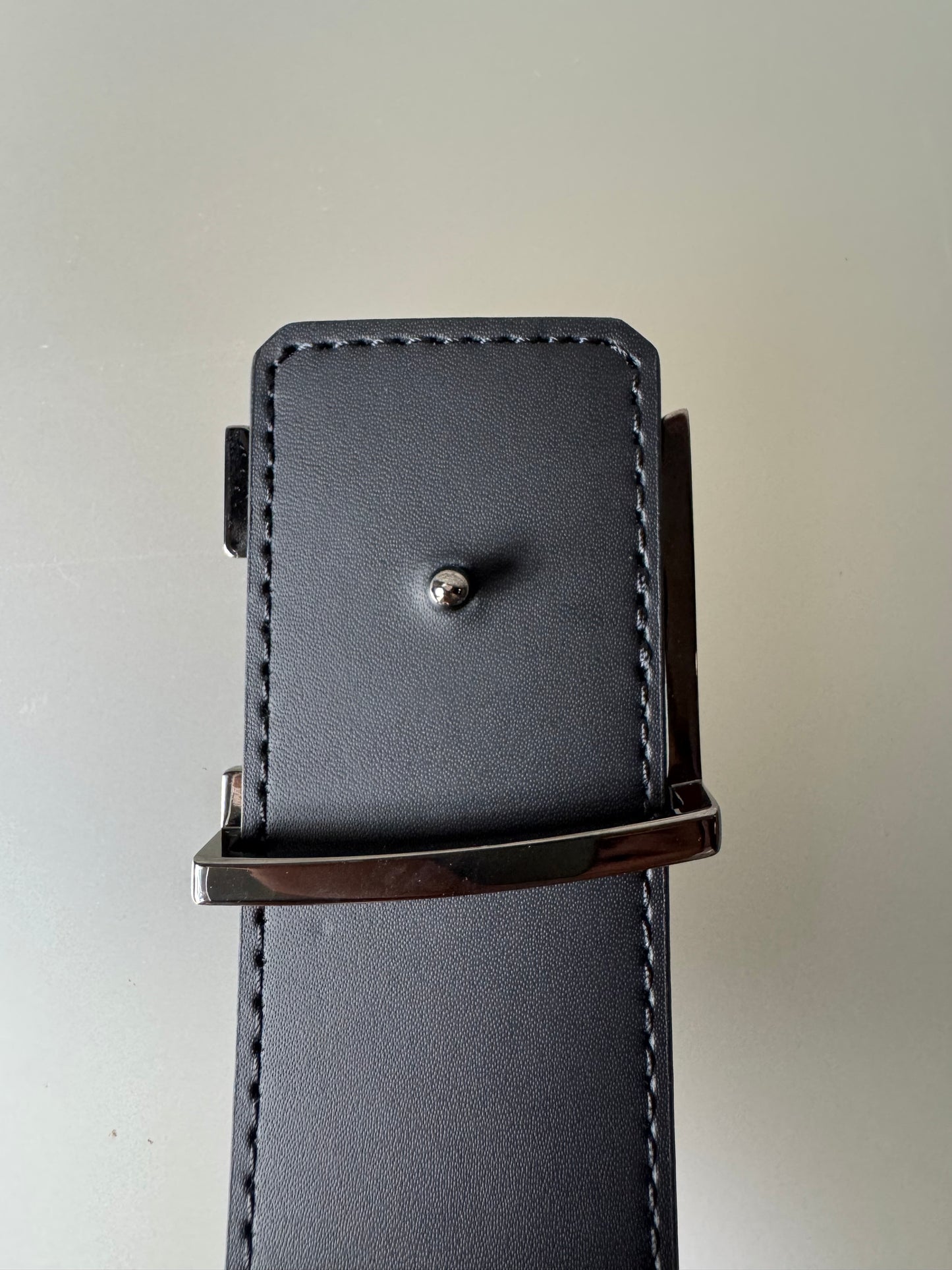 LV Initiales 90cm Wendegürtel
