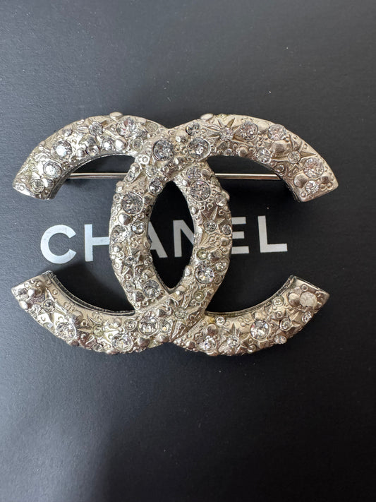 Chanel Brosche CC Logo Strass 2014 Kollektion