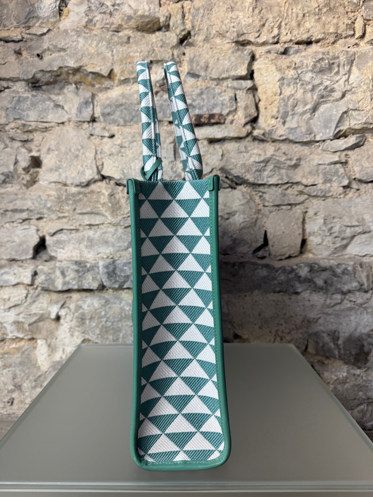 Prada Triangolo Jacquard Handtasche Weiß Grün