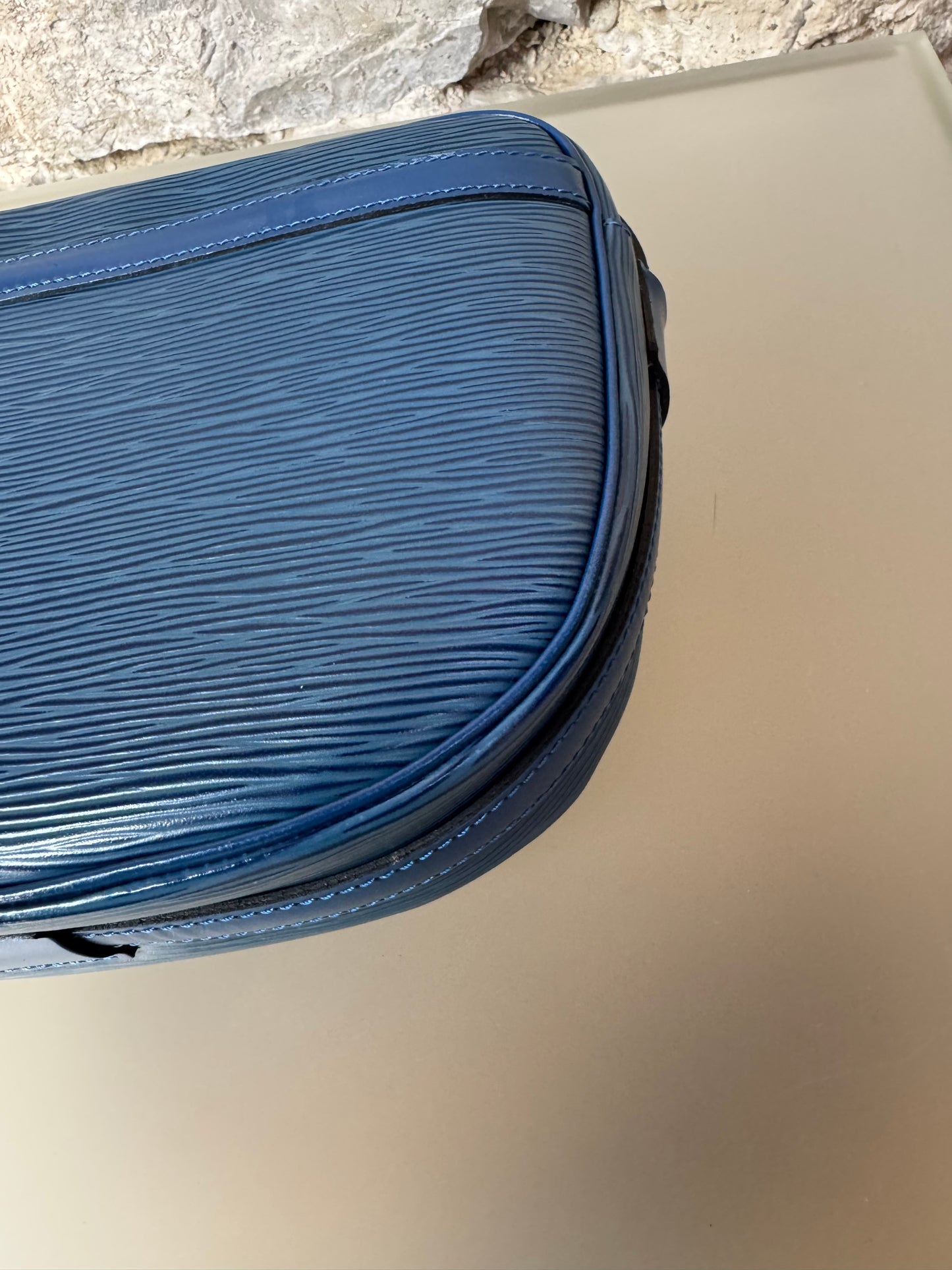 Louis Vuitton Jeune Fille blau Epi Leder