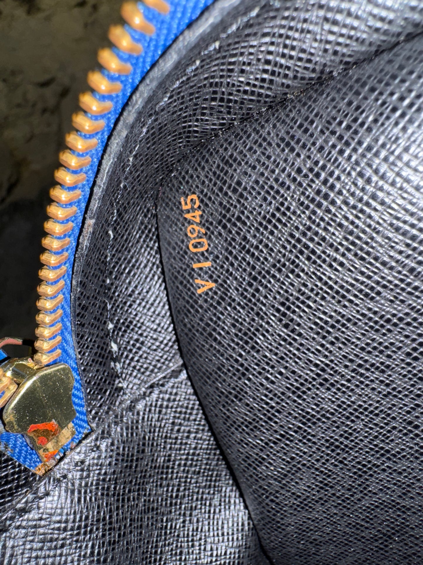 Louis Vuitton Jeune Fille blau Epi Leder