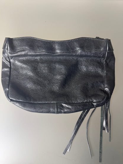 Balenciaga Classic Clutch aus Leder in Schwarz