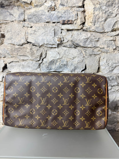 Louis Vuitton Speedy 30 Monogram Canvas Vintage