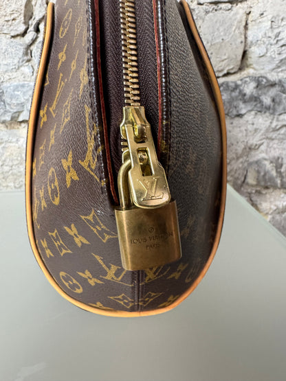 Louis Vuitton Ellipse MM Monogram Canvas