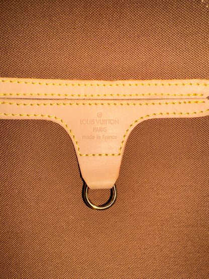Louis Vuitton Ellipse MM Monogram Canvas