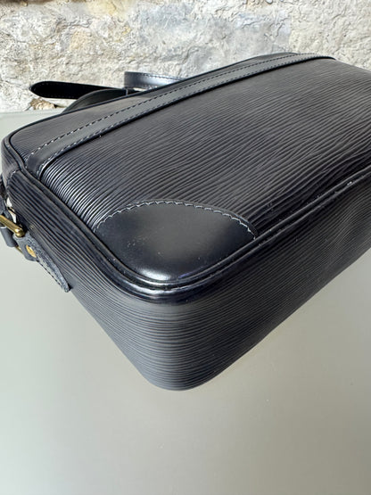 Louis Vuitton Trocadéro 27 Epi Leder Schwarz