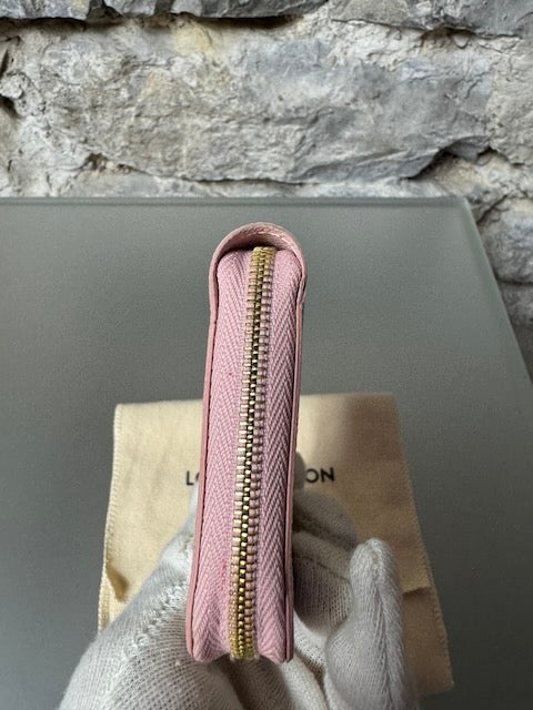 Louis Vuitton Zippy Damier Azur
