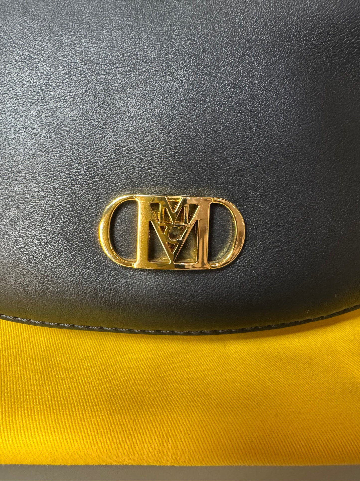 MCM Mini Travia Schultasche Schwarz