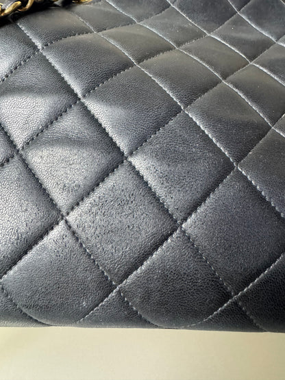 Chanel Vintage CC Chain Shoulder Bag Schwarz