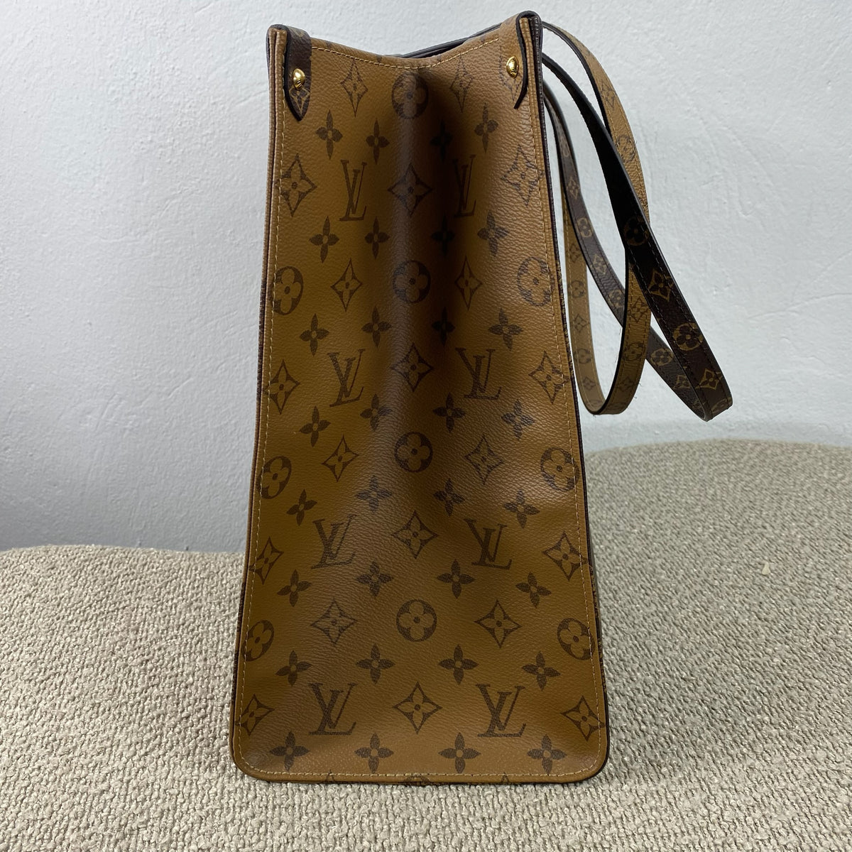 Louis Vuitton OnTheGo GM – Monogram / Monogram Reverse