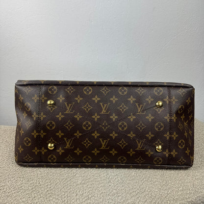 Louis Vuitton Artsy GM – Monogram Canvas