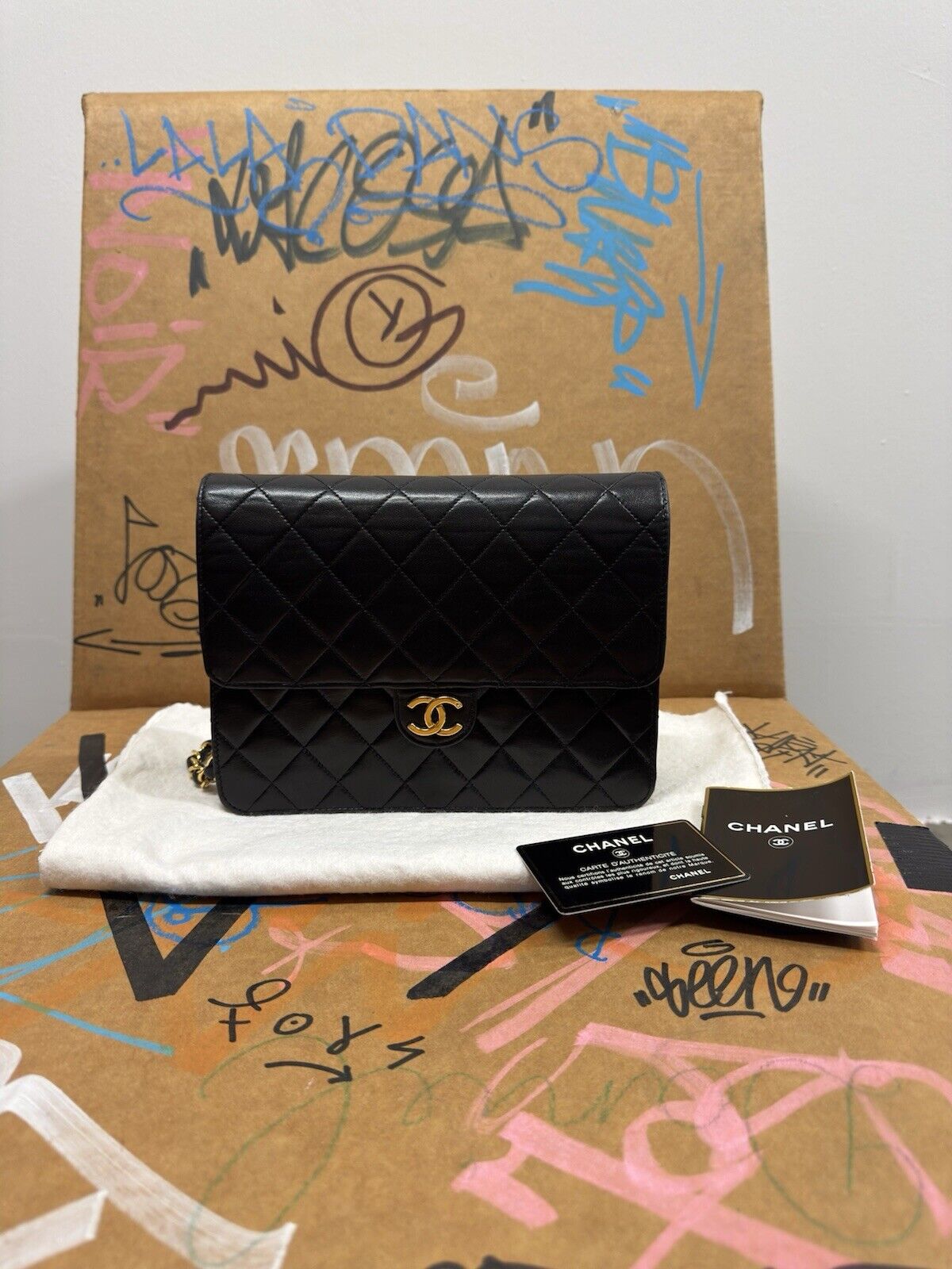 Chanel Handtasche Schultertasche Leder Classic Flap Bag Timeless