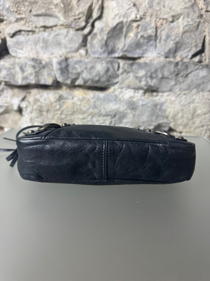 Balenciaga Classic Clutch aus Leder in Schwarz - BagAffair