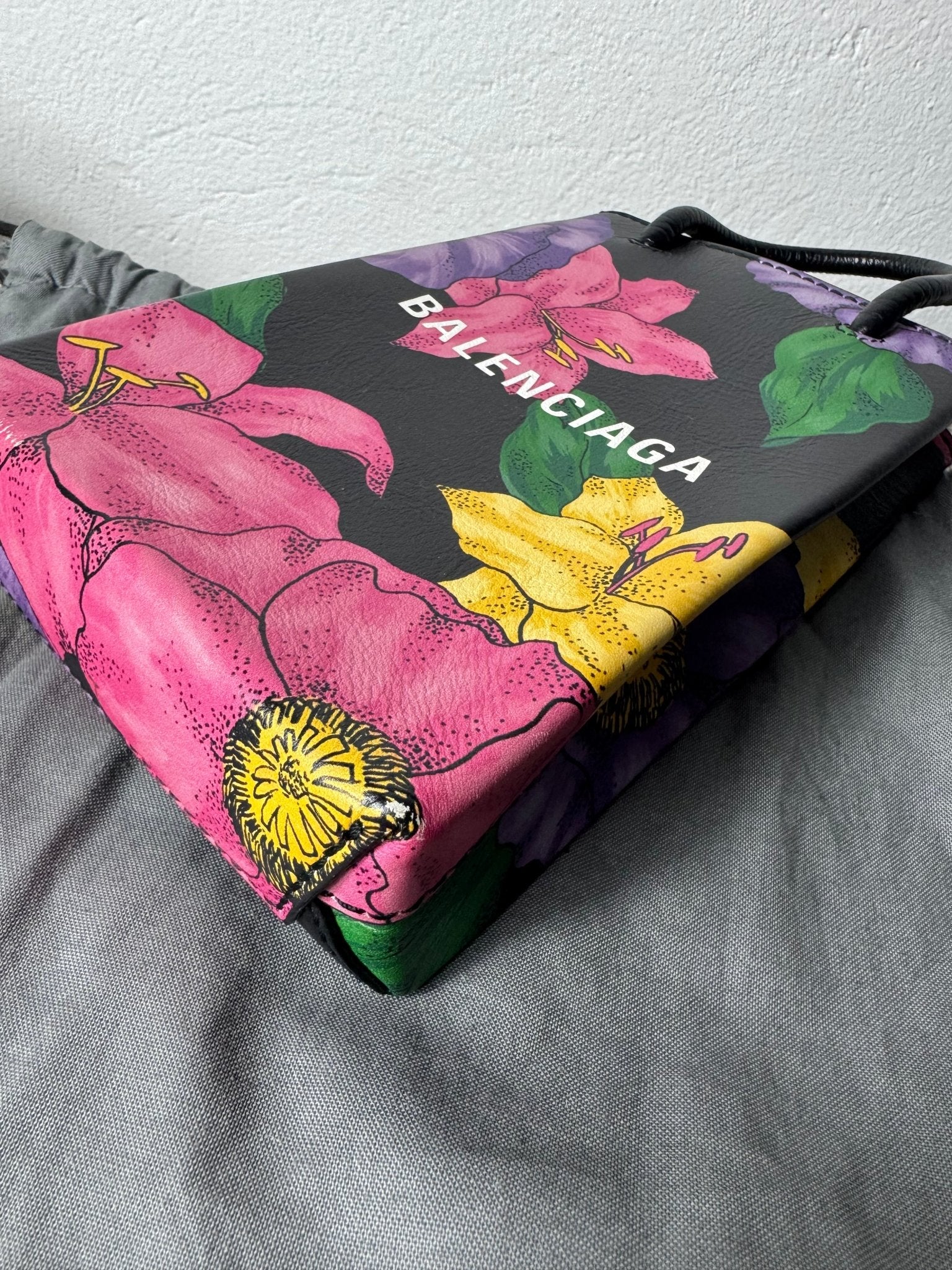 Balenciaga Flora Pouchg Shoulder Bag - BagAffair