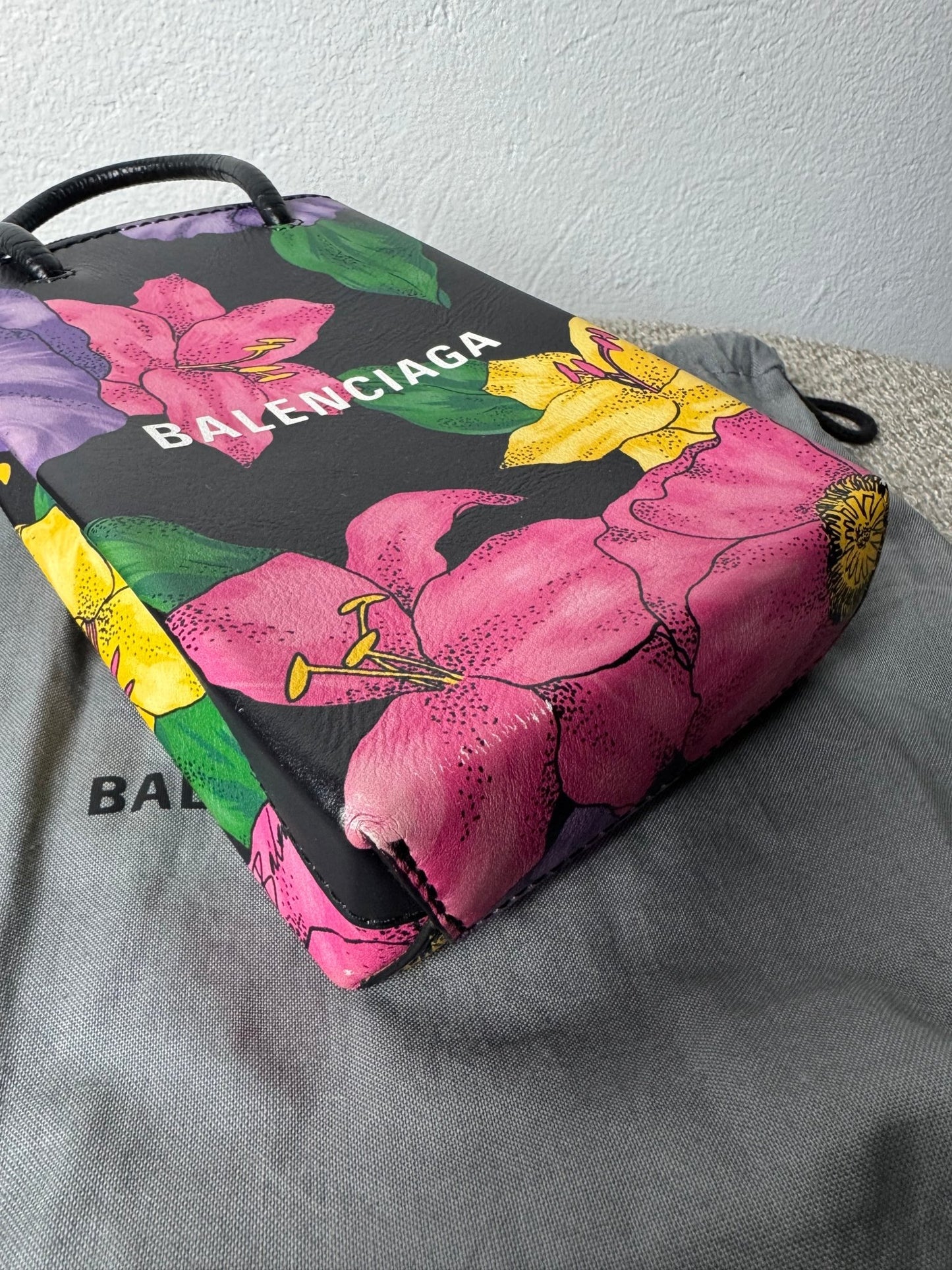Balenciaga Flora Pouchg Shoulder Bag - BagAffair