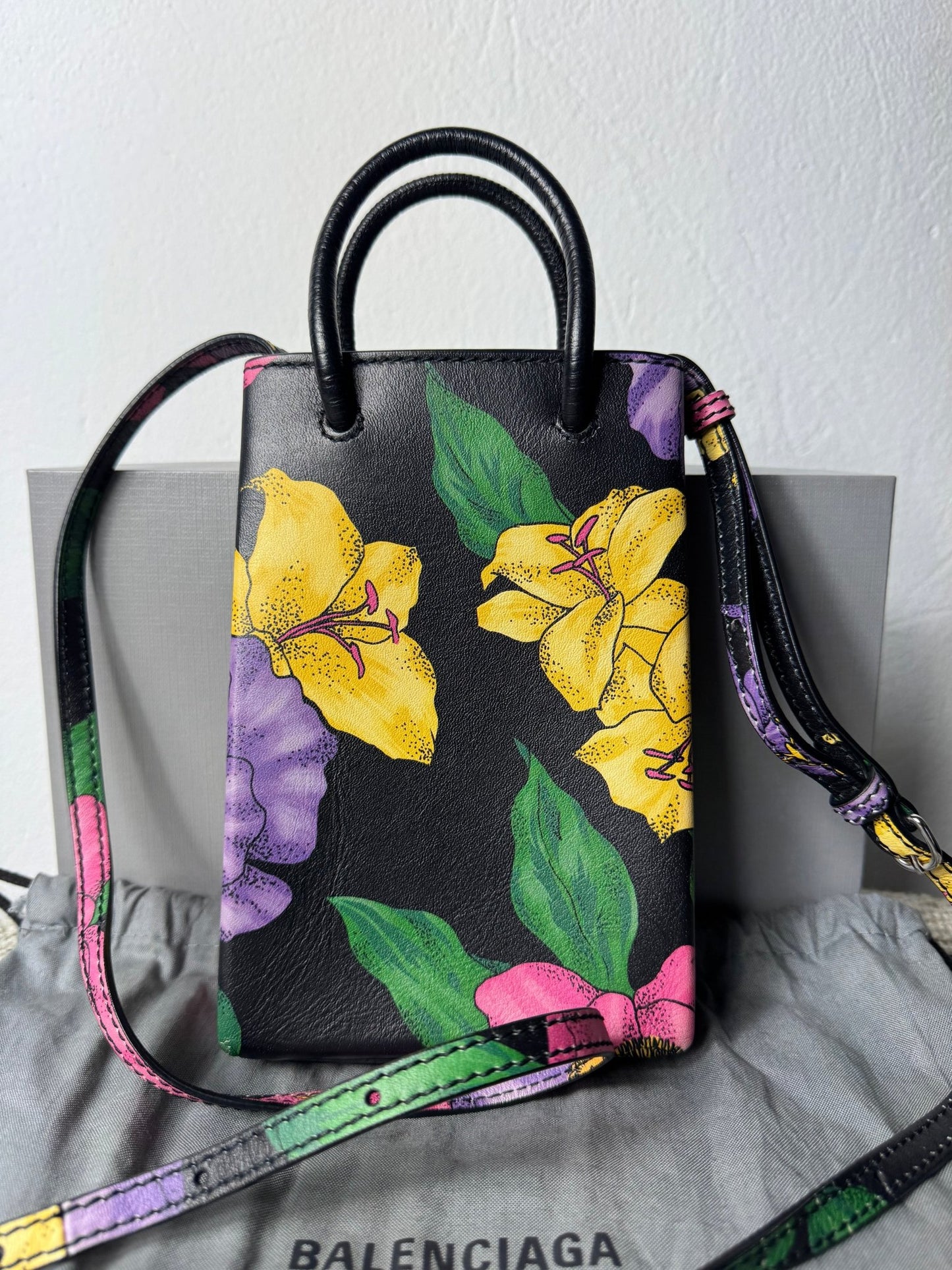 Balenciaga Flora Pouchg Shoulder Bag - BagAffair