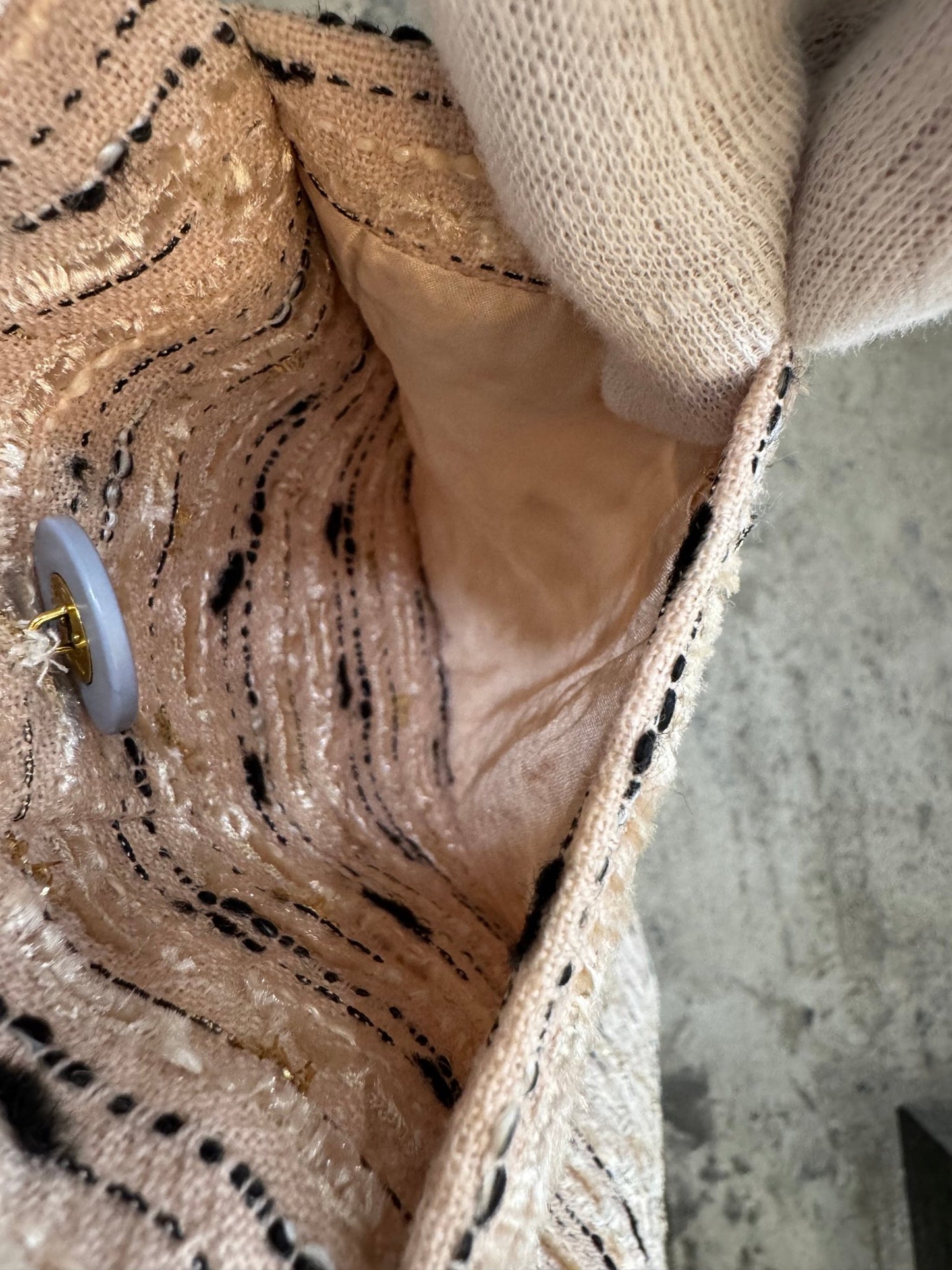 CHANEL JP Tag Tweed CC Rock – Größe 40 - BagAffair