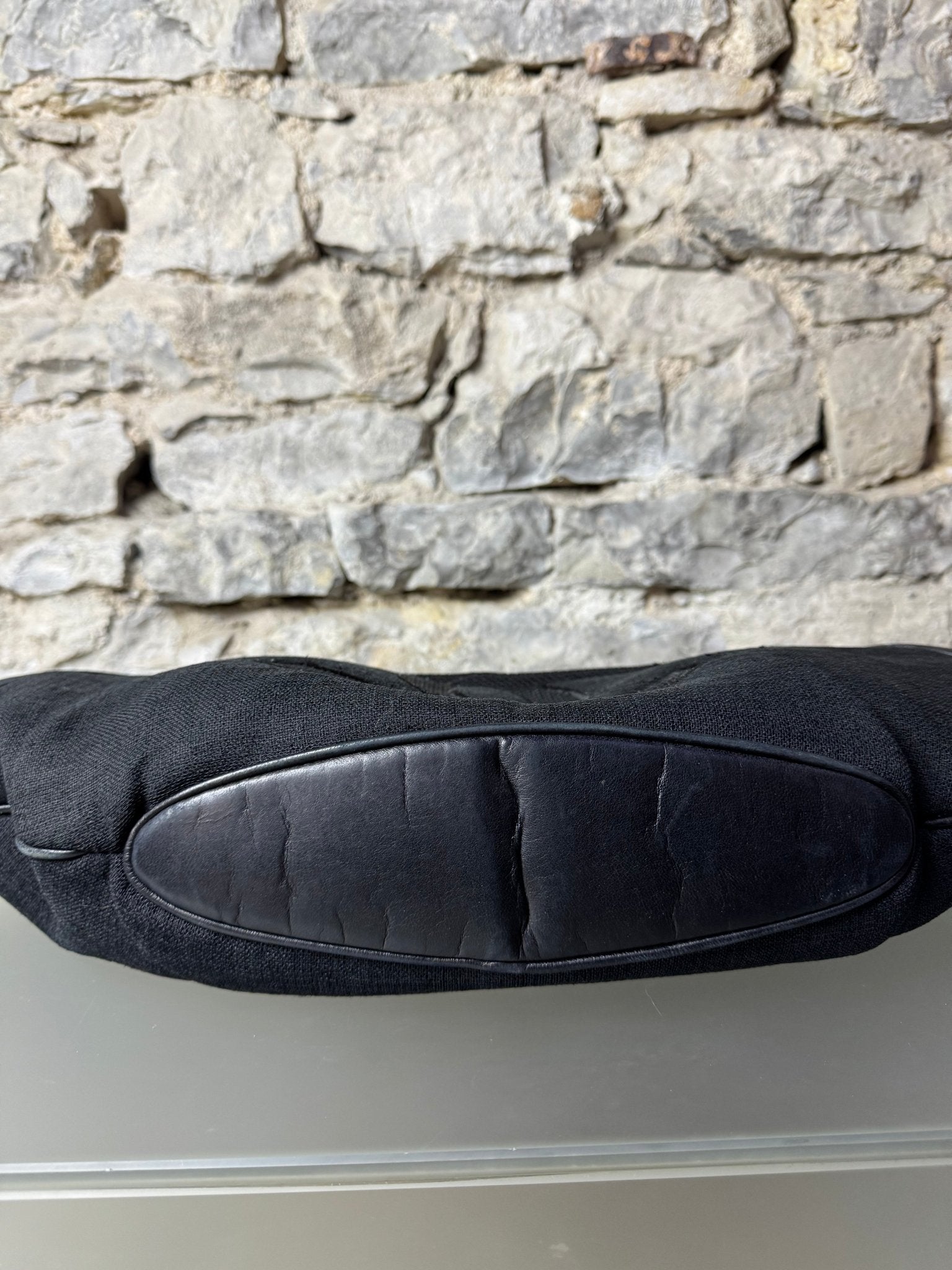 Chanel Tragetasche aus Leinen und Leder – Schwarz - BagAffair