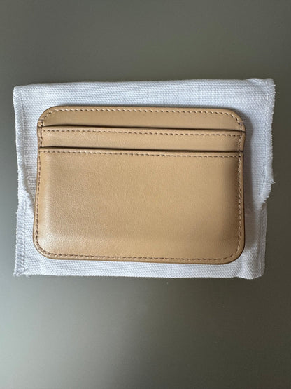 Chloé Card Holder – Leder Nude mit Goldakzent - BagAffair
