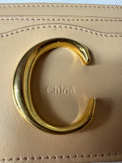 Chloé Card Holder – Leder Nude mit Goldakzent - BagAffair