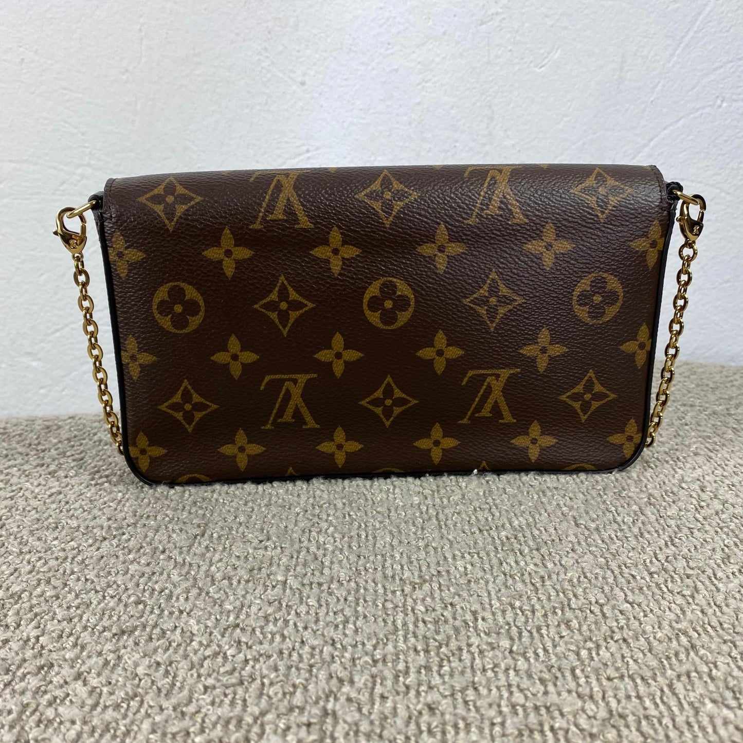 Louis Vuitton Pochette Félicie – Monogram Canvas