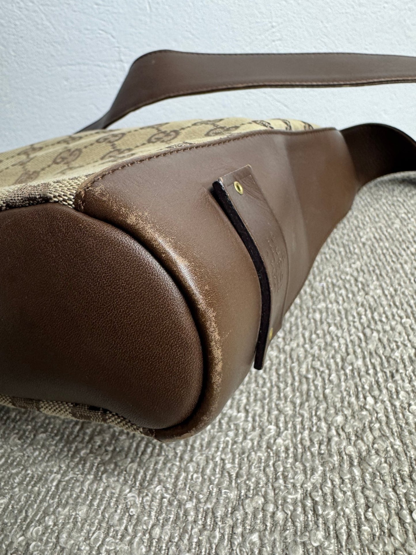 Gucci GG Canvas Shoulder Bag Beige - BagAffair