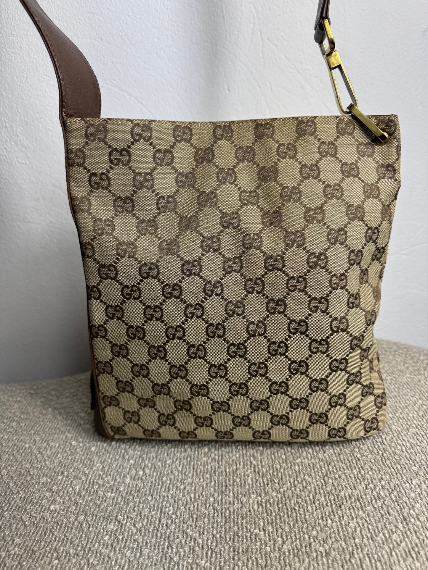 Gucci GG Canvas Shoulder Bag Beige - BagAffair