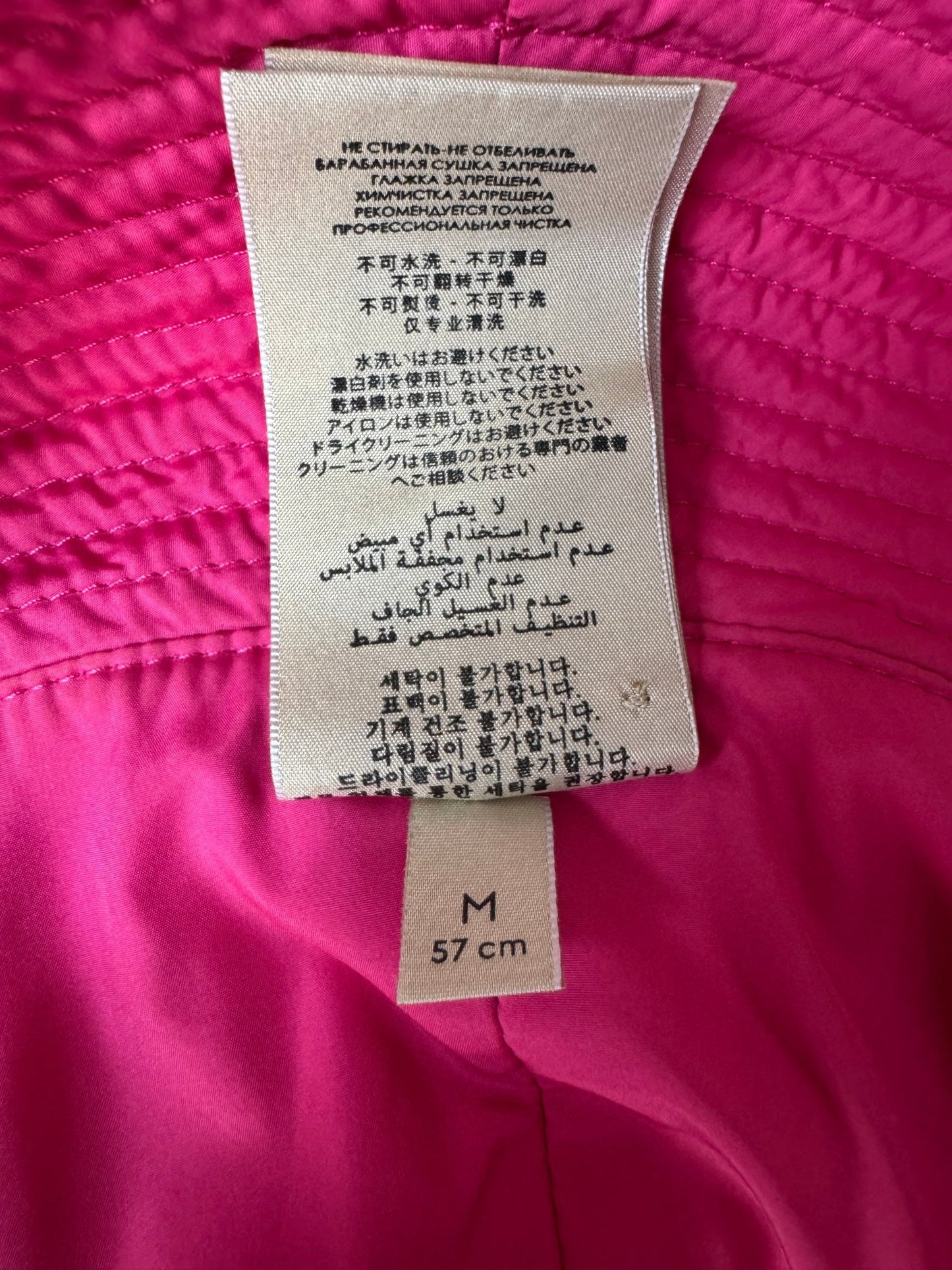 Gucci Gg Logo Nylon Hut - Pink - BagAffair