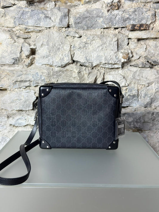 Gucci GG Supreme Soft Koffertasche Schwarz - BagAffair