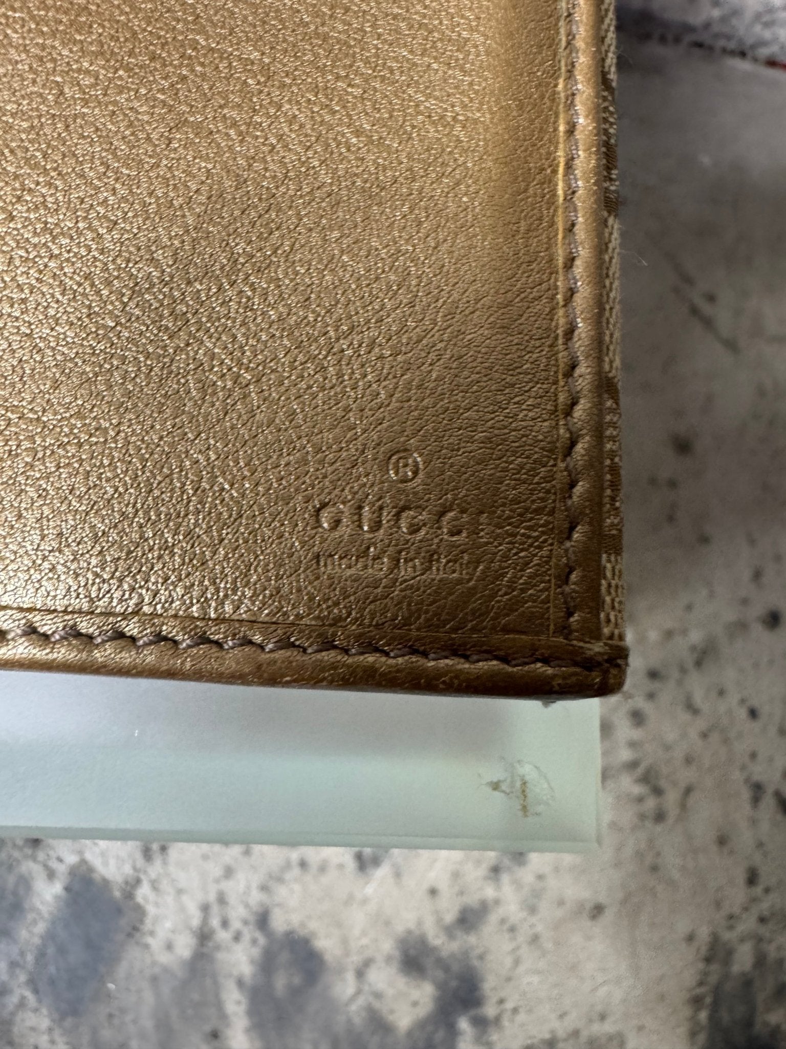 Gucci Vintage GG Canvas Geldbeutel Beige/Gold - BagAffair