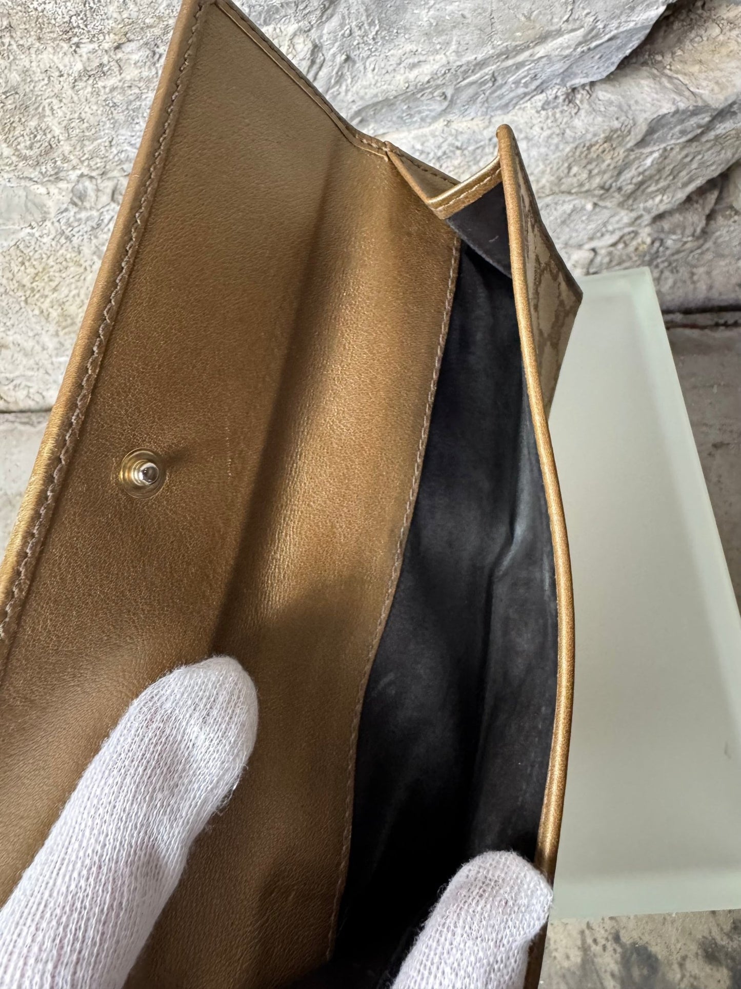 Gucci Vintage GG Canvas Geldbeutel Beige/Gold - BagAffair