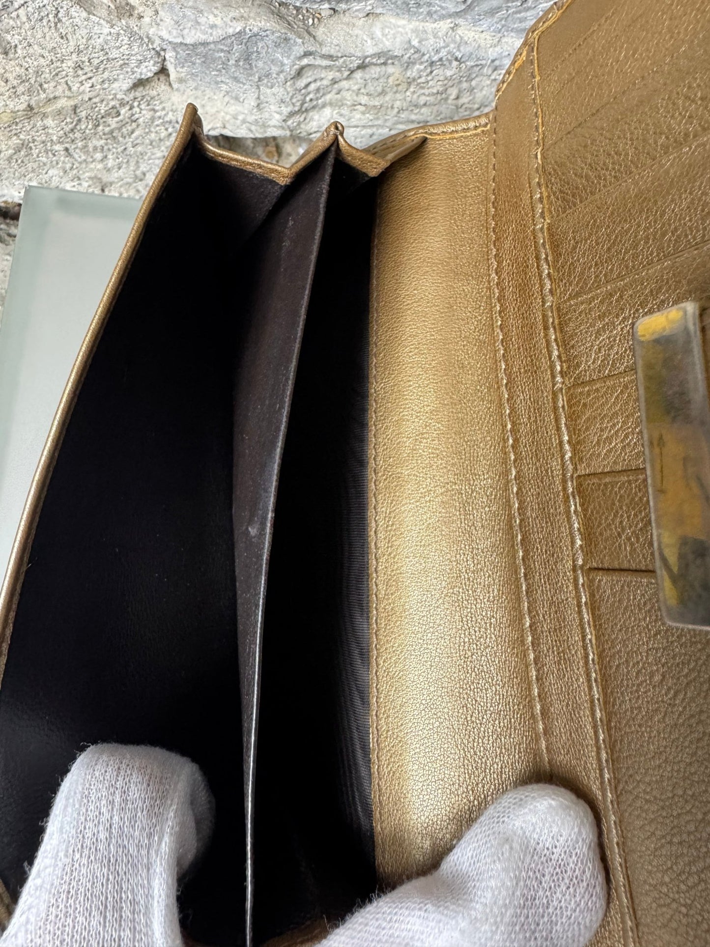 Gucci Vintage GG Canvas Geldbeutel Beige/Gold - BagAffair