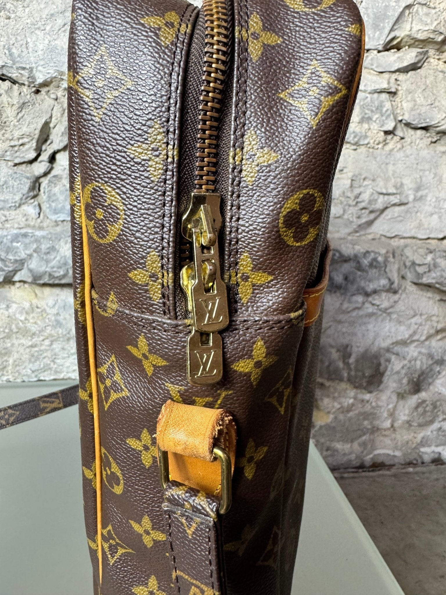 Louis Vuitton Danube GM Braun Monogramm - BagAffair
